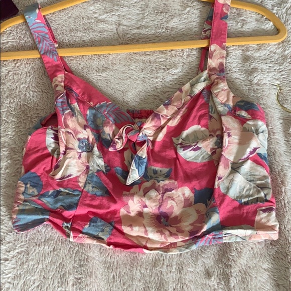 Hot pink floral two piece set (top and shorts) - Picture 2 of 5